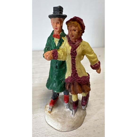 Ice Skating Couple Figurines Christmas Village Set Of 2 Vintage Hand Painted - Picture 3 of 6